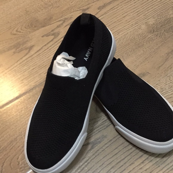 Boys Sz 2 stretch knit slip on runners sneakers N - Picture 6 of 7